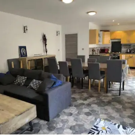 Spacieuse Maison De Hébergement de vacances