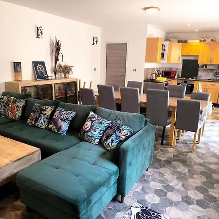 Hébergement de vacances Spacieuse Maison De